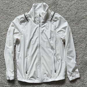 Lululemon Run Nada Jacket White Size 4